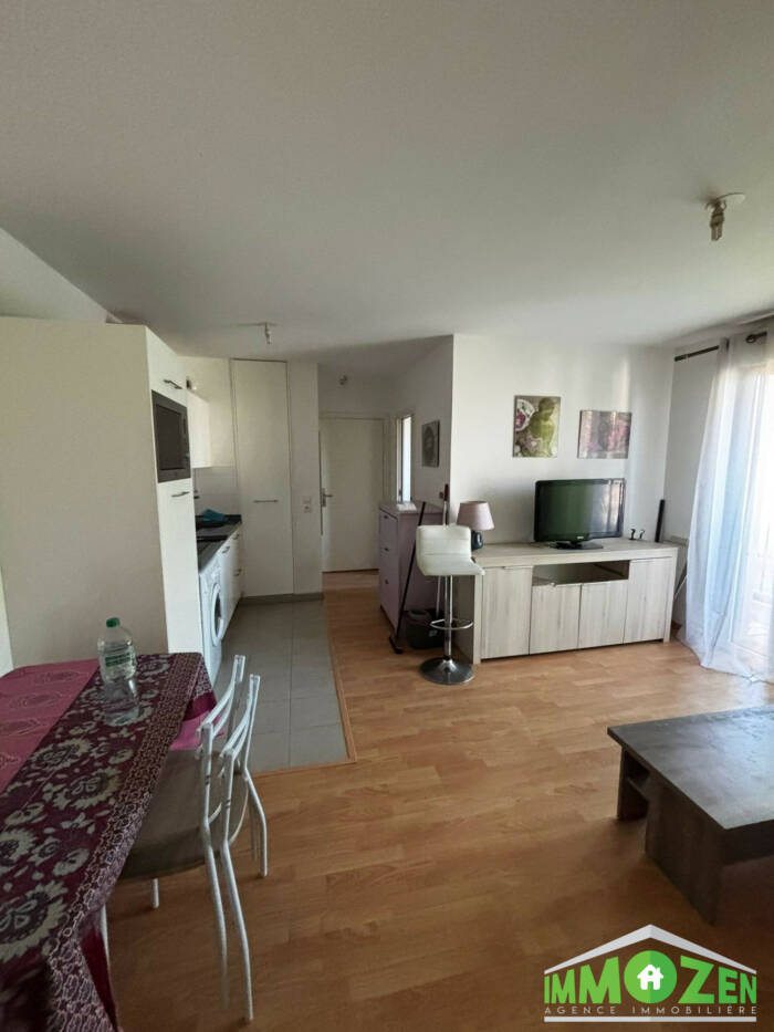 F1 Meublé 26m² + Balcon+ Cave + Parking à Limeil-Brévannes – Image 2
