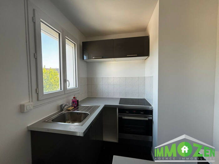 F1 32m² Meublé à Limeil-Brévannes – Image 3