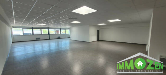 Bureaux Rénové au 1er et dernier étage à Metz – Image 6