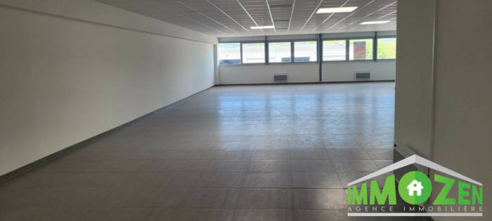 Bureaux Rénové au 1er et dernier étage à Metz – Image 7