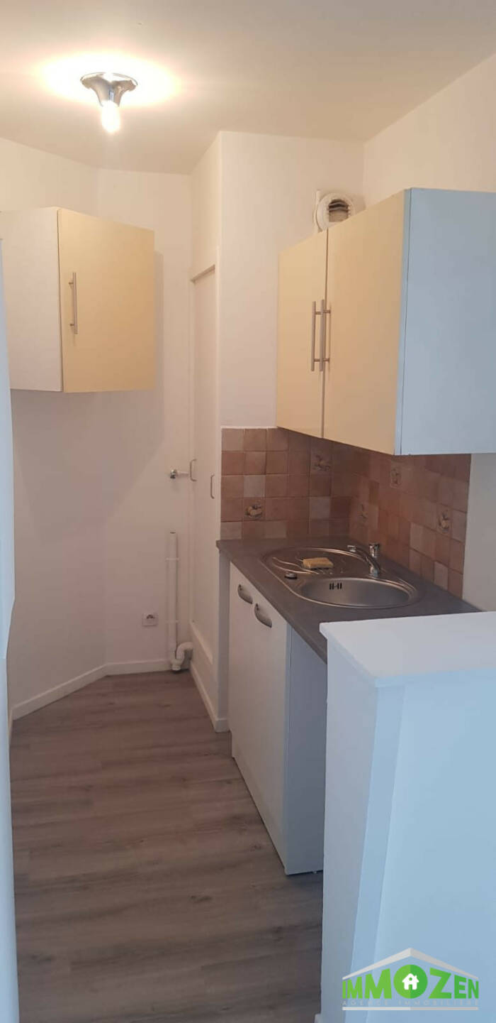 Apt F1bis 26m²+ Balcon à Limeil-Brévannes – Image 3