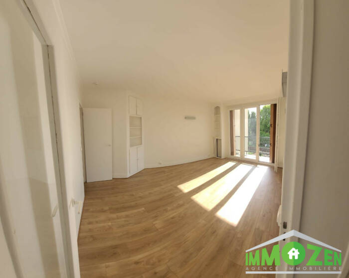Appt type F3 de 56m + balcon + cave à Maisons-Alfort